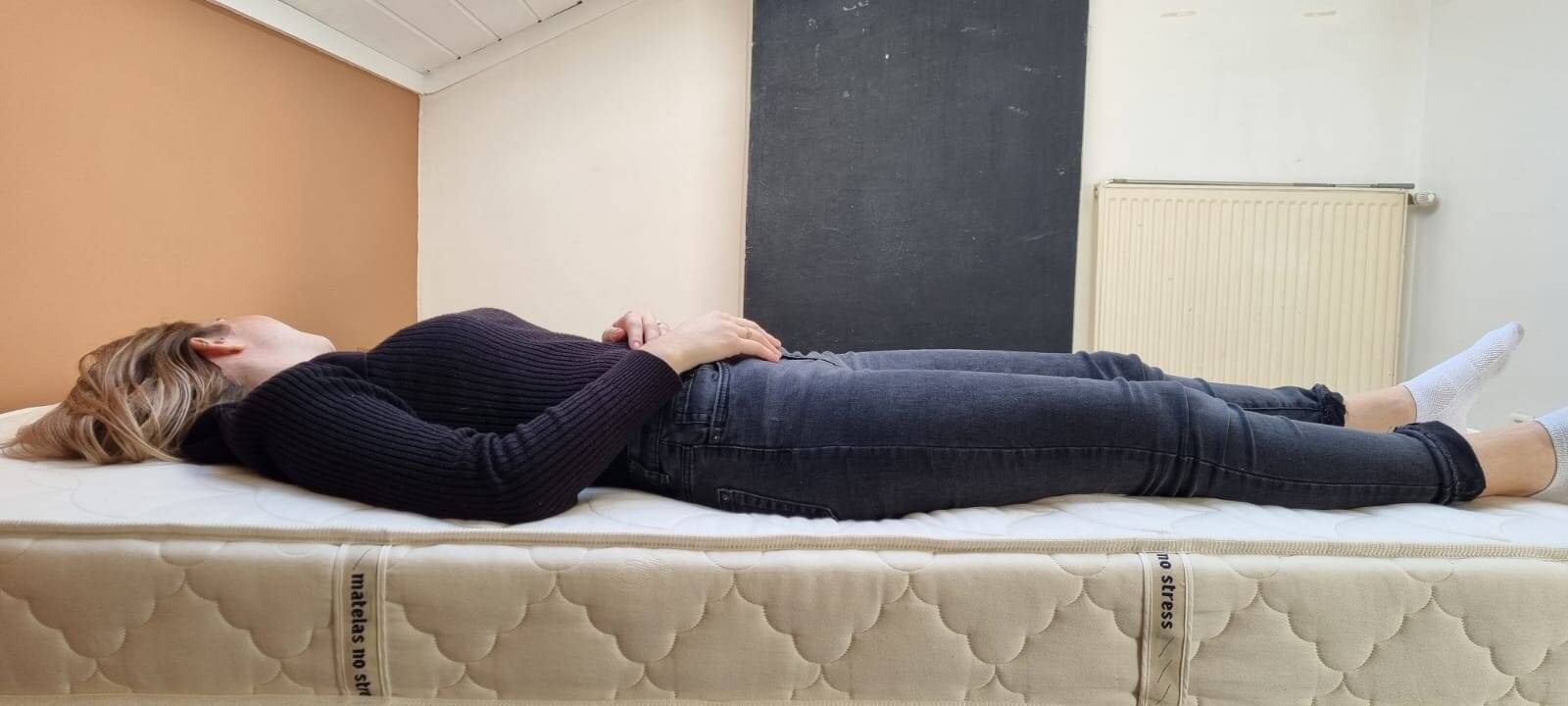 dormir sur le dos matelas no stress